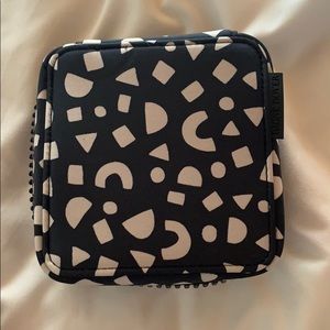 Tech Pouch Small Party Print